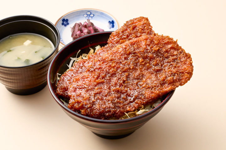 姫豚味噌わらじかつ丼