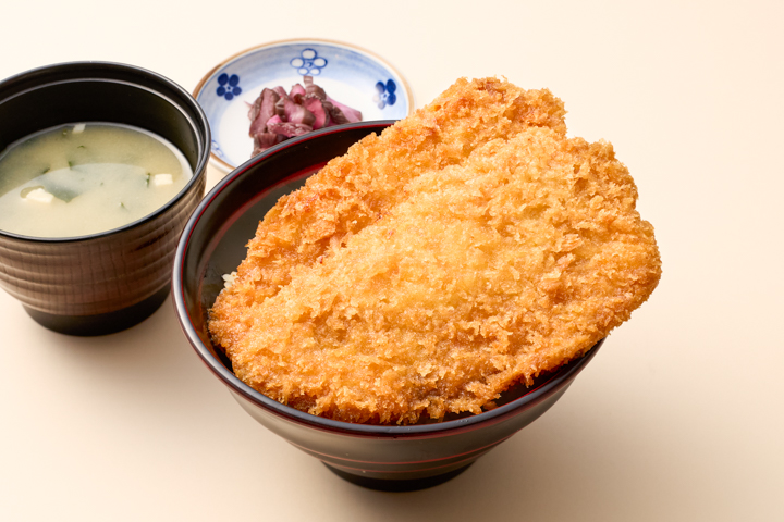 姫豚わらじかつ丼