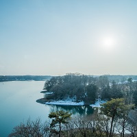 冬の多摩湖